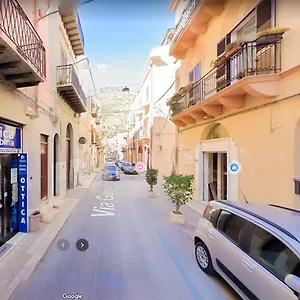 Appartamento Monolocale Rosso Tuttialmare Sicilia, Castellammare del Golfo